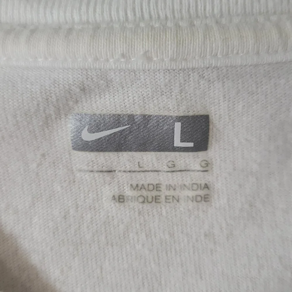 Nike Men's White Crewneck LOVE Net Short Sleeve Tee